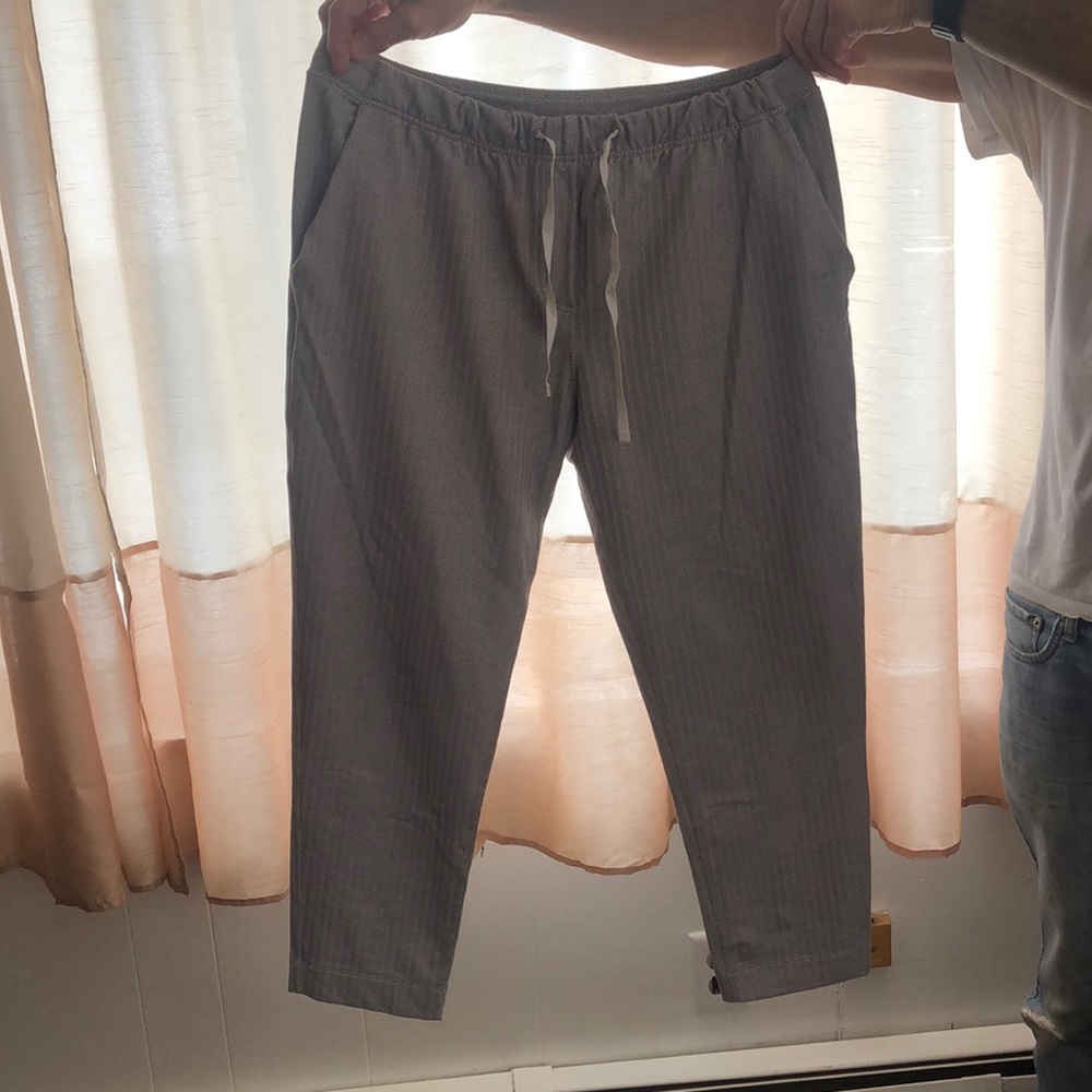 Lulu joggers
